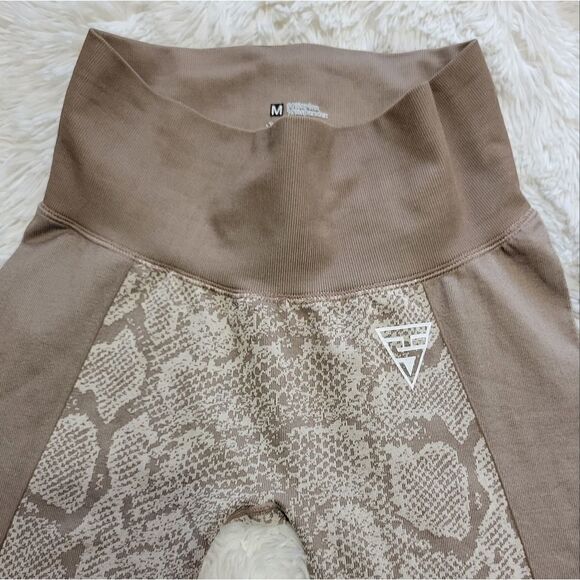 Snake print leggings   - Picture 8 of 10